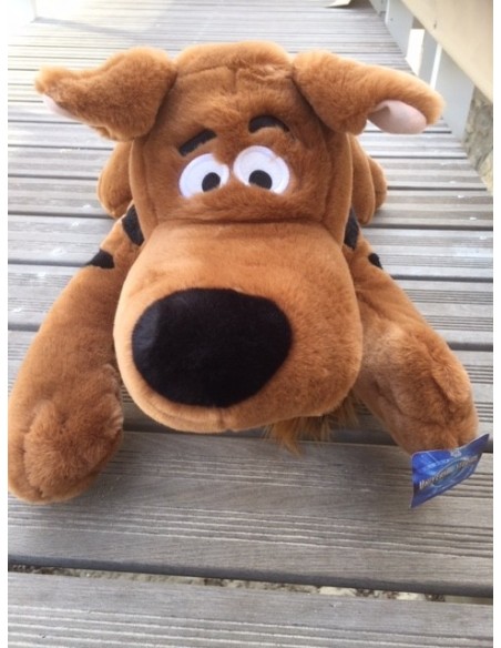 PELUCHE GEANTE SCOOBY-DOO Studio universal PELUCHE GEANTE SCOOBY-DOO Studio universal