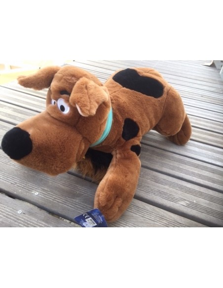 PELUCHE GEANTE SCOOBY-DOO Studio universal PELUCHE GEANTE SCOOBY-DOO Studio universal