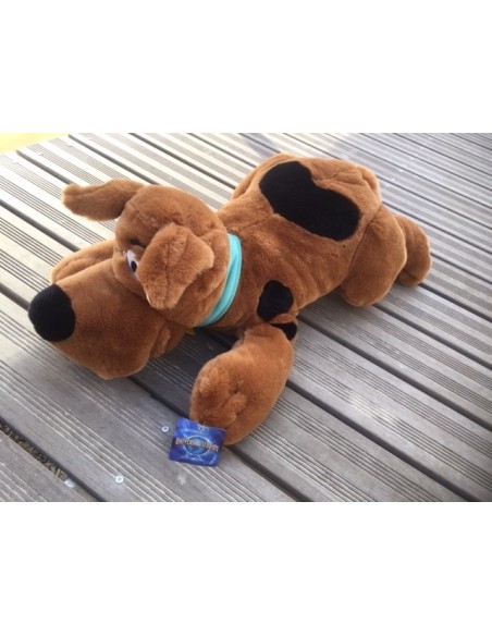 PELUCHE GEANTE SCOOBY-DOO Studio universal PELUCHE GEANTE SCOOBY-DOO Studio universal